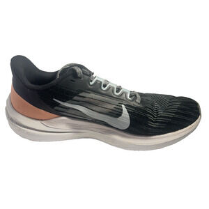 Nike Zoom Winflo 8 Men’s Running Shoes Black Peach DD8686-004 Size 9.5 Cushioned
